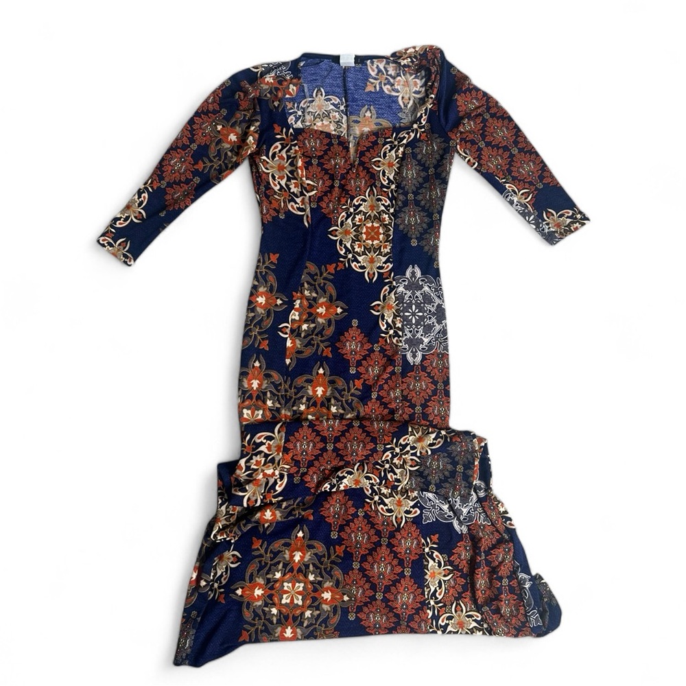 VINTAGE • DRESSES
Women • Size M • Like new